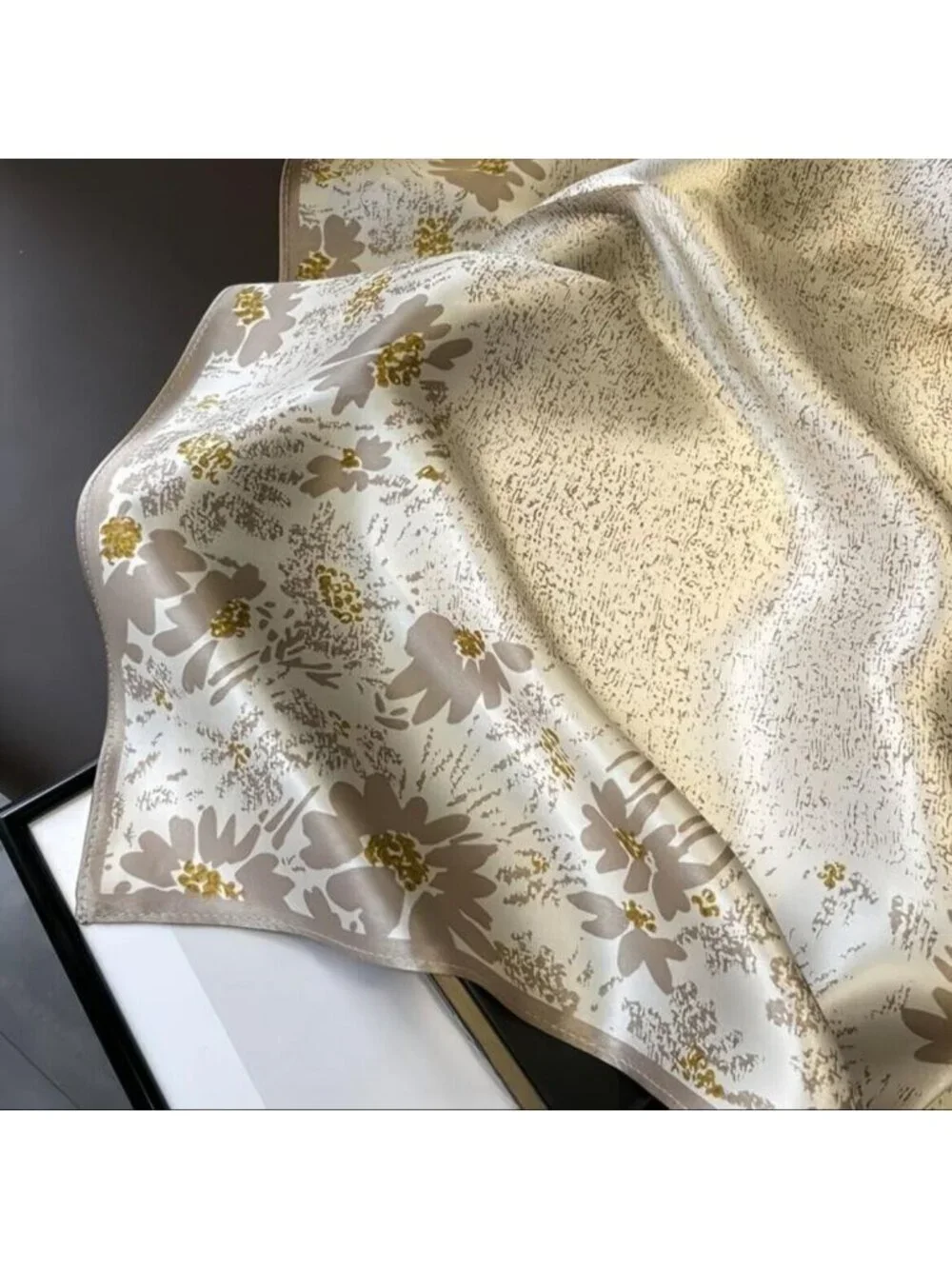 ✨Luxury Silky Square Scarf Beige Gold Floral Garden Print Bandana Wrap Chic New✨